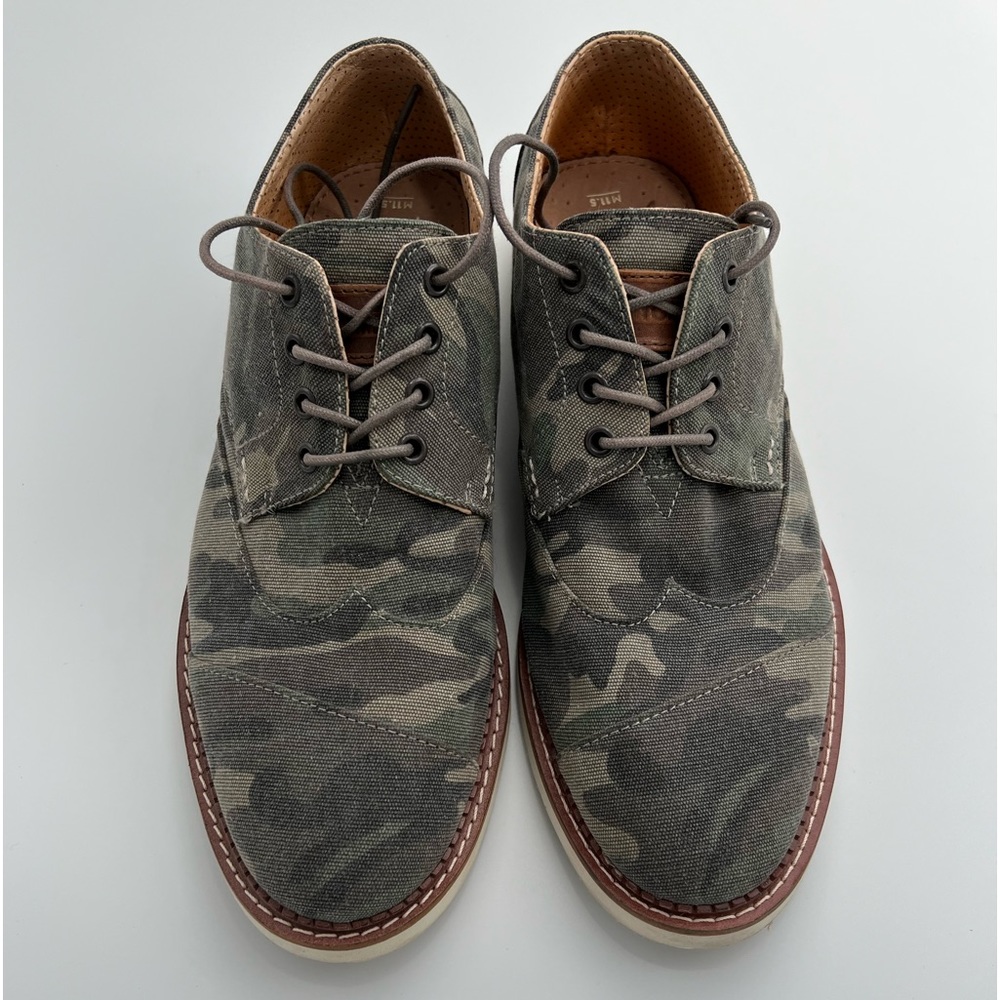 Toms Men’s Green Camo Print Lace Up Shoes Size M 11.5